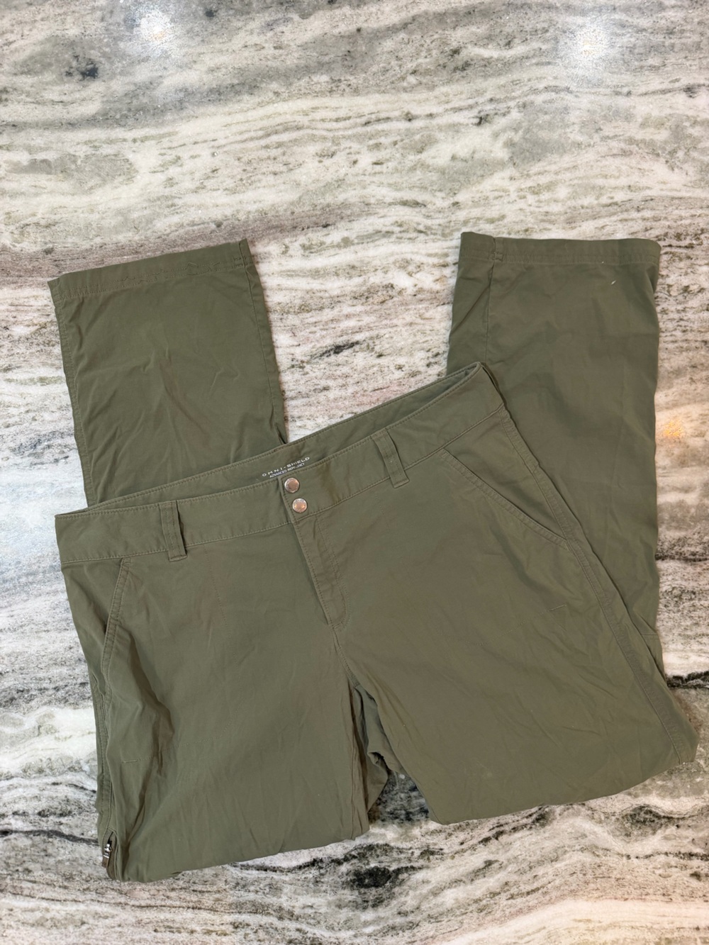 Columbia Olive Green Straight-Leg Outdoor Pants Women’s Size 16